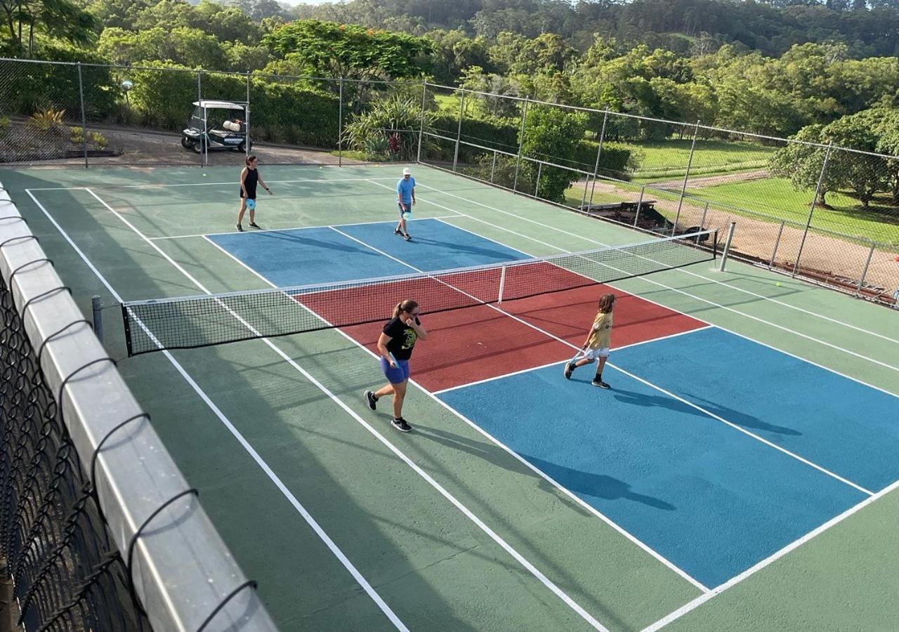 Sunshine Coast Retreat Your Own Private Golf Course